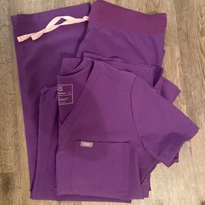 Figs scrubs set size small